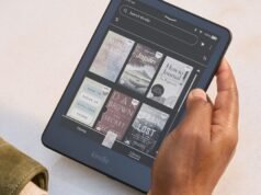 As telas coloridas do Amazon Kindles estão finalmente obtendo um modo escuro em todo o sistema