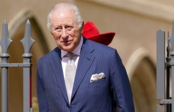 Rei Charles pula a mensagem de Páscoa depois de entregá-la no Ramadã