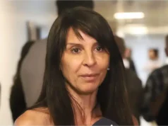 Lorena Villaverde quebra o silêncio sobre as ameaças do filho aos colegas de escola. Política El Intransigente