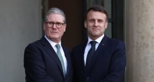 Starmer e Macron realizam cimeira Reino Unido-França no Estreito de Ormuz sem EUA