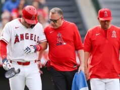 Notícias da MLB: Mike Trout tem raios X negativos após HBP, os anjos o listam como dia-a-dia