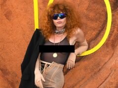 Natasha Lyonne afirma que foi “detida” pela Imigração e Alfândega após ser resgatada em um voo da Delta