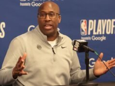 Mike Brown, dos Knicks, critica árbitro por violação de lance livre