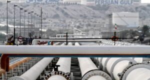 Um ex-conselheiro de Obama alertou que o Irã poderia atacar instalações petrolíferas do Golfo devido a um bloqueio