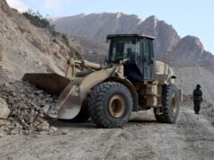 Pelo menos oito mortos após terremoto atingir Afeganistão e Paquistão | Notícias do mundo