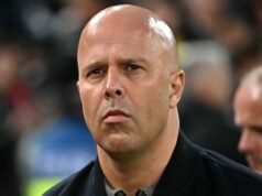 Futuro de Arne Slot: O técnico do Liverpool deve permanecer em Anfield na próxima temporada, enquanto o clube sela a qualificação para a Liga dos Campeões | Notícias de futebol