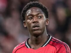 Kobbie Mainoo: Meio-campista do Manchester United assina novo contrato de longo prazo até 2031 | Notícias de futebol