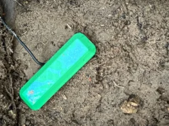 Cientistas desenvolvem célula de combustível movida a sujeira que pode substituir baterias