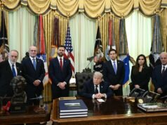 Incêndio Israel-Líbano se estende em meio a tensões no Estreito de Ormuz: NPR