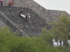 México reforça segurança em locais turísticos após tiroteio em pirâmides: NPR