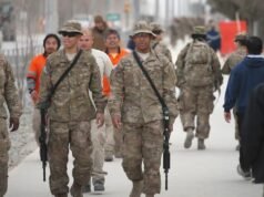 Suprema Corte decide que soldados dos EUA podem processar empreiteiros militares por ferimentos