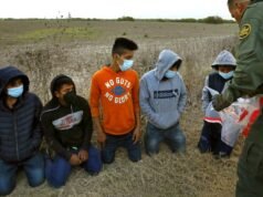 DHS aconselha crianças imigrantes a se deportarem até que o juiz intervenha