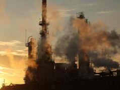 O plano orçamentário de Trump cortaria programas climáticos e aumentaria os gastos militares