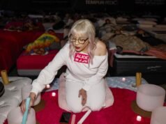 Os melhores banhos acústicos de Los Angeles acontecem em lojas de colchões