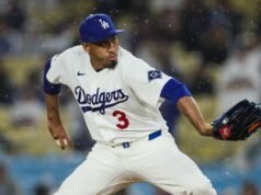Os Dodgers colocaram Edwin Díaz mais perto da lista de lesionados, lembra Jake Eder