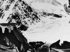 Jim Whittaker, o primeiro alpinista americano a escalar o Monte Everest, morre aos 97 anos