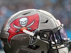 Buccaneers contratam WR David Sills, DL Rakeem Nuñez-Roches