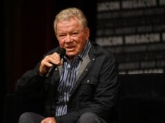 William Shatner alerta seus fãs sobre notícias falsas impulsionadas pela inteligência artificial e nega que ela esteja morrendo