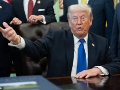Trump avalia as estrelas do LIV Golf que tentam retornar ao PGA Tour depois que a Arábia Saudita desliga o circuito rebelde