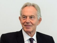 O distópico Tony Blair planeja usar seus dados privados de SAÚDE para determinar o pagamento de pensões revelado