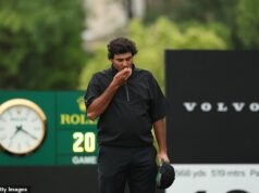 O voo atrasado força o ex-jogador de golfe da LIV, 26, a desistir de uma vaga no US Open enquanto tenta reconstruir sua carreira