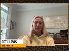 A mãe do quarterback da NFL Will Levi fala sobre sua ‘fita íntima’ vazada com a ex-namorada, revelando o momento em que ele ligou para ela para confessar