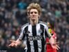 Barcelona DELAY revela a contratação de Anthony Gordon por £ 70 milhões depois que o ala completa os exames médicos antes da mega transferência do Newcastle