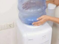 “Removendo bactérias”..Como limpar o “purificador de água” de forma simples