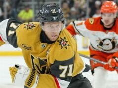 William Karlsson retorna para Golden Knights na vitória do jogo 1