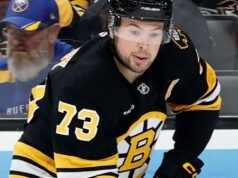 Bruins McAvoy ganha 6 jogos por acertar Benson