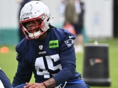 O novato de Pat, Hutchins, os conhece. acusação de agressão
