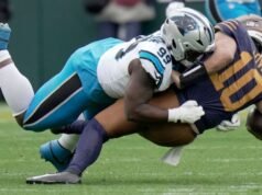 Panthers DL Wharton passa por cirurgia na garganta