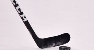 Rússia se aproxima do retorno do hóquei enquanto IIHF alivia suspensão