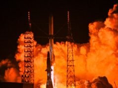 Foguete Blue Origin explode em frustração ardente