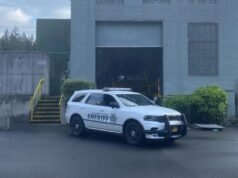 Empreiteiro da PGE identificado após acidente fatal de trabalho na barragem do condado de Clackamas