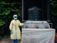 Um americano testou positivo para Ebola na República Democrática do Congo: os EUA farão a triagem dos passageiros