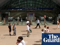 ‘É por isso que trabalhamos com finanças; ‘para que um dia possamos comprar ar condicionado’: onda de calor desigual na Grã-Bretanha | Londres