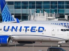 NTSB investigará avião da United que atingiu poste na NJ Turnpike