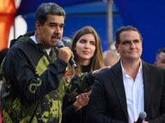 Aliado de Maduro é deportado para os EUA e enfrenta acusações por petróleo e esquema alimentar da Venezuela