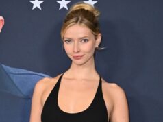 Gwyneth Paltrow e a filha de Chris Martin, Apple Martin, fazem sua estreia como atriz no filme de retorno de Nancy Meyers