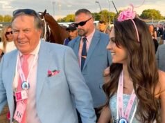 Jordon Hudson brinca que o Kentucky Derby não é a primeira vez que ela e o namorado Bill Belichick “arrastam-se juntos pela lama”