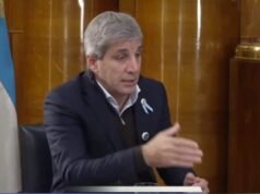 A política de Mauricio Macri El Intransigente é o dardo de Luis Caputo contra a gestão fiscal