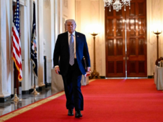 Donald Trump interrompe o Projeto Liberdade e afirma grande progresso no acordo final com o Irã