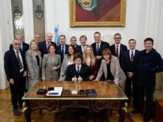 Javier Mili traz seu gabinete para o centro da política interna de La Libertad Avanza El Intransigente