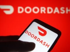 Doordash adiciona ferramenta de IA para acelerar a integração do vendedor e editar fotos de pratos