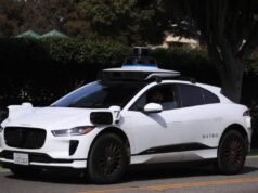 Waymo está suspendendo temporariamente todas as operações rodoviárias.