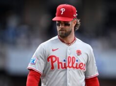 Bryce Harper, de Phillies, perseguido por Padres no viral TikTok
