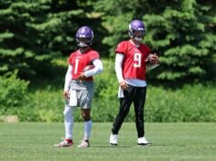 A batalha do quarterback dos Vikings está mostrando um vencedor claro até agora