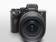 A Sony atualizou seu novo A7R VI para 66,8 megapixels e aumentou o preço para US$ 4.500
