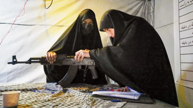Iran-girl-1779289550015_d.png